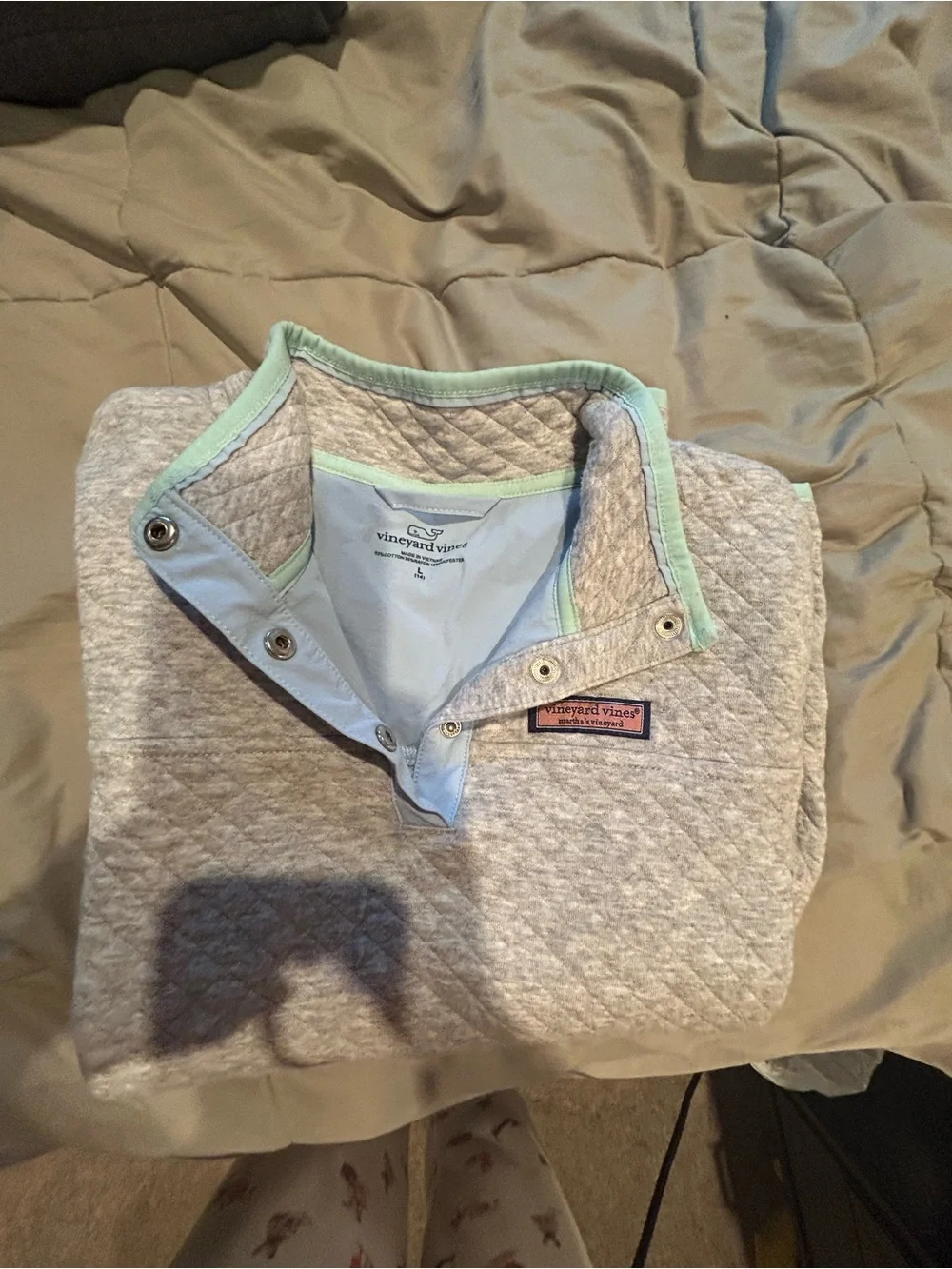 Vineyard Vines Quilted Pullover in Gray with Mint Trim